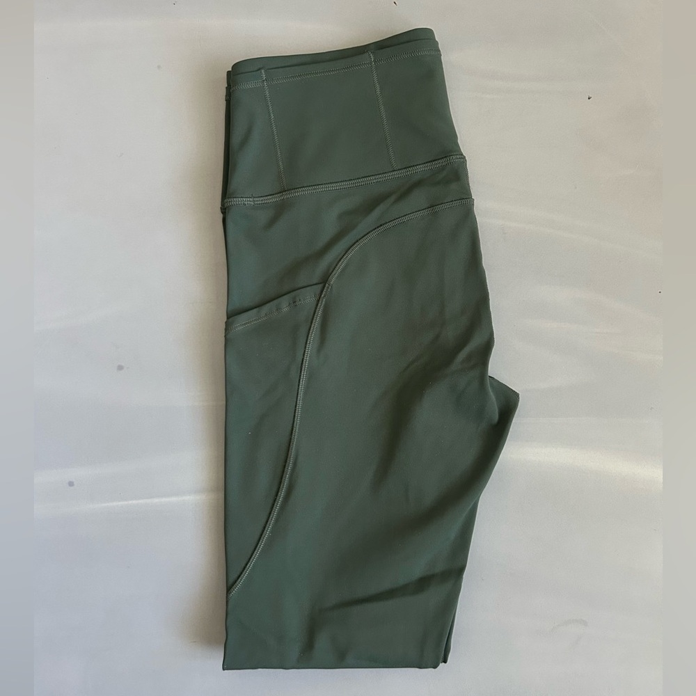 Lululemon Fast and Free Leggings 25”